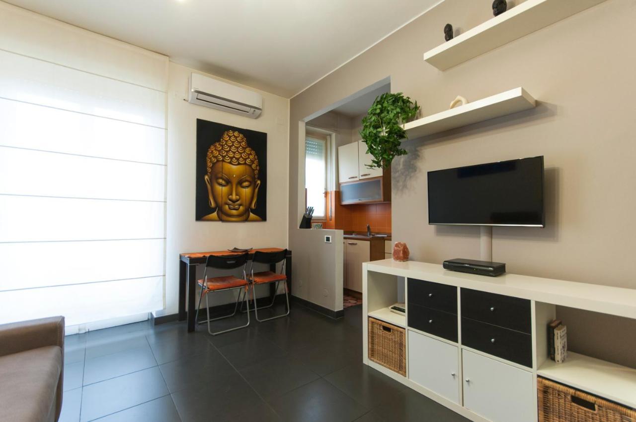 High Rise Studio Flat Near Metro Stop Milan Luaran gambar