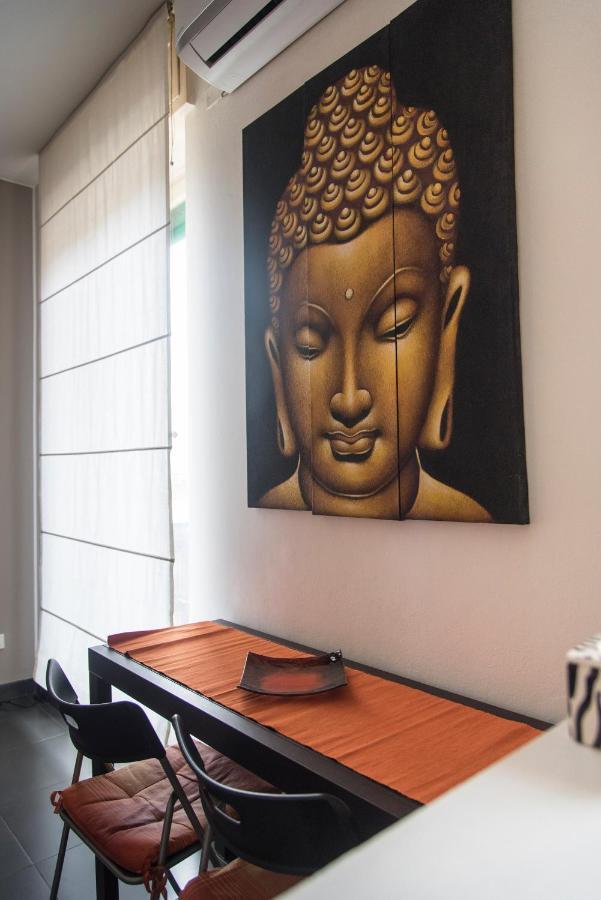 High Rise Studio Flat Near Metro Stop Milan Luaran gambar